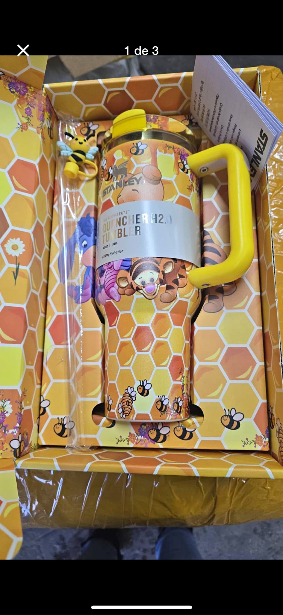 Stanley 40 oz Quencher Tumbler - Winnie The Pooh Honeycomb Edition